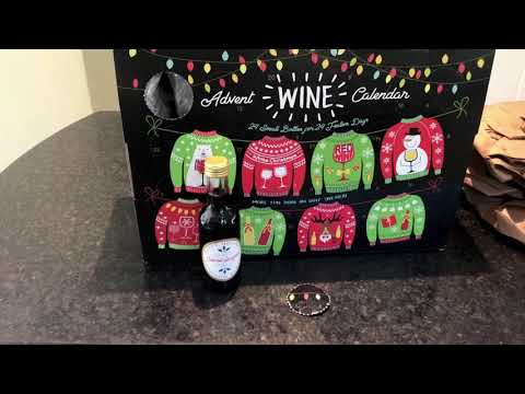 Sip &amp; Savor Wine Advent Calendar Unboxing by MealFinds