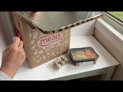 LiveFit Foods Unboxing by MealFinds
