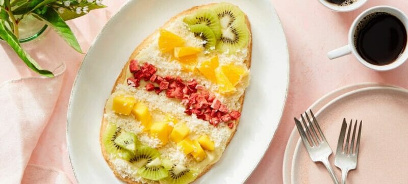 Easter-Egg-Fruit-Tart-with-Coconut-Pastry-Cream-Marley-Spoon