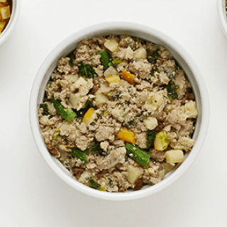 nom nom pork potluck-dog food delivery-mealfinds