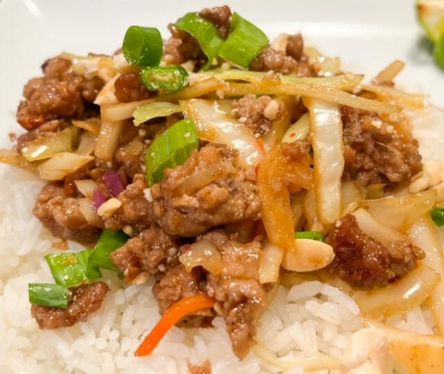 sriracha pork stir fy everyplate -everyplate reviews-mealfinds