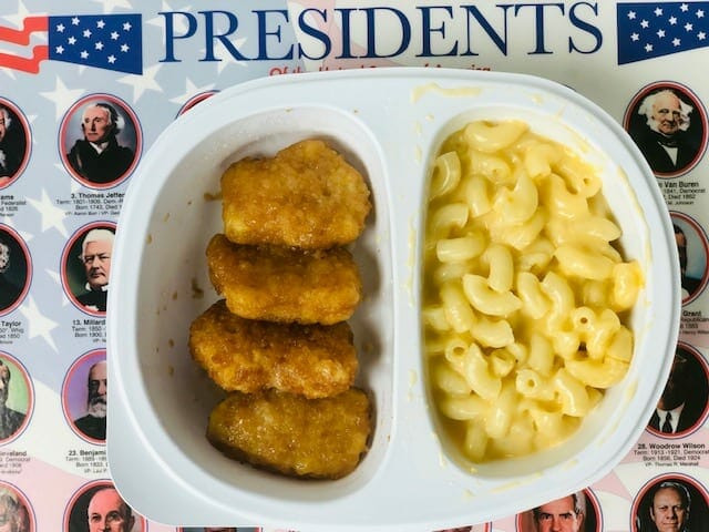 yumble-chicken-nuggets-mac-and-cheese-yumble kids meal delivery reviews-mealfinds