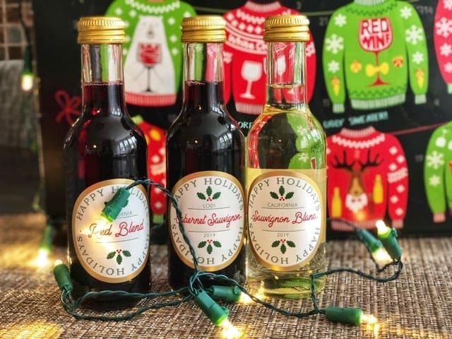 mini wine bottles with christmas lights-wine advent calendar-mealfinds
