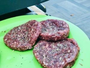 mountain-primal-bison-meat-burgers2