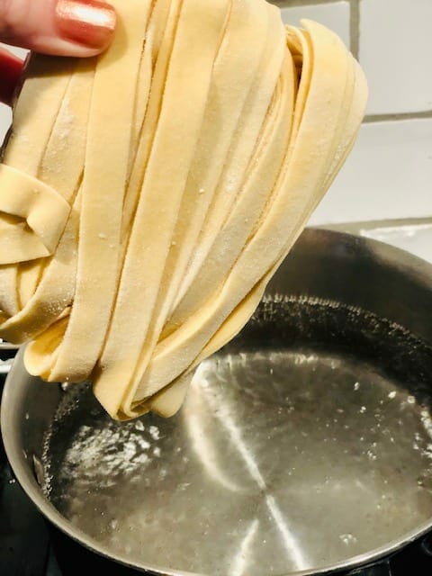 wildgrain-fresh-pasta going into boiling water-Wildgrain Baking Kit Reviews - MealFinds