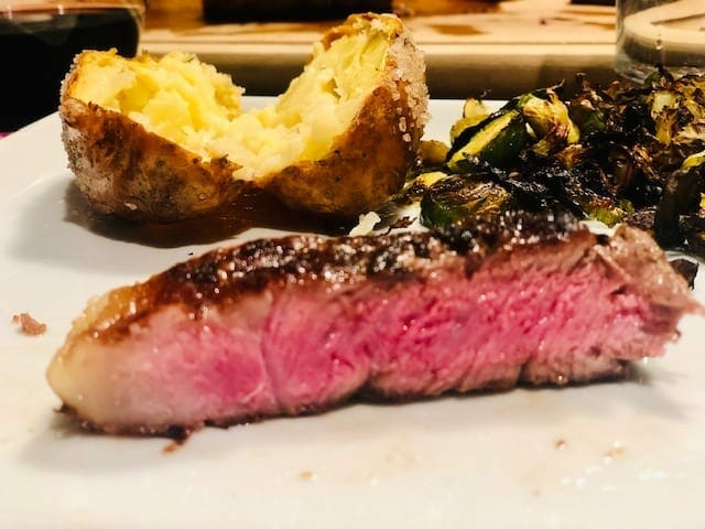american wagyu plated with potato-crowd cow review-mealfinds