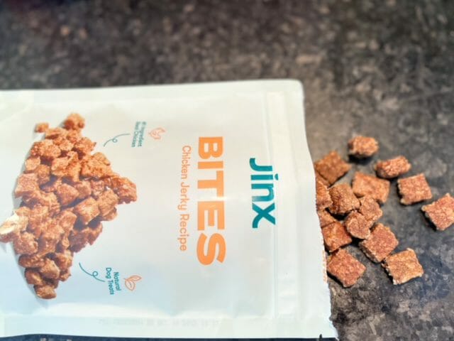 jinx chicken jerky bites-jinx dog food reviews-mealfinds