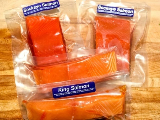 sizzlefish-sockeye-king-salmon in packaging- Sizzlefish Seafood Delivery Reviews - MealFinds