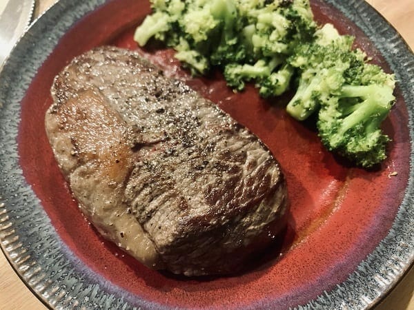 cooked wagyu with broccoli on plate-Meat N Bone reviews-mealfinds