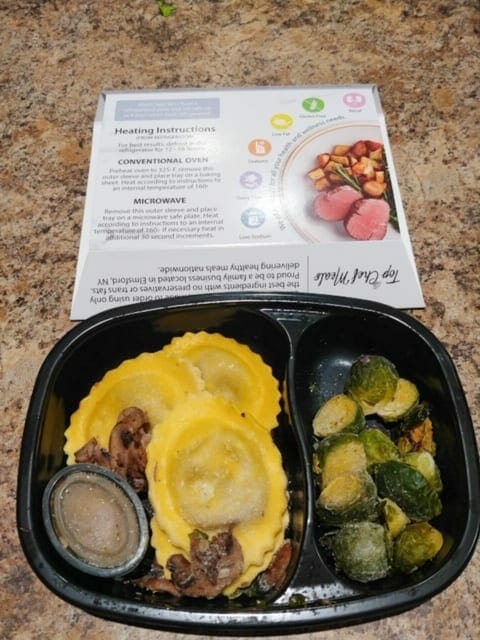 ravioli meal cooked in package-top chef meals reviews-mealfinds