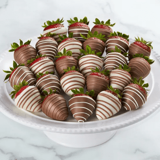 gourmet drizzled strawberries sharis berries-dessert delivery-mealfinds