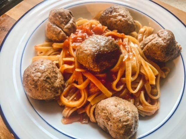 hungryroot-meal-kit-reviews-meatballs-hungryroot reviews-mealfinds