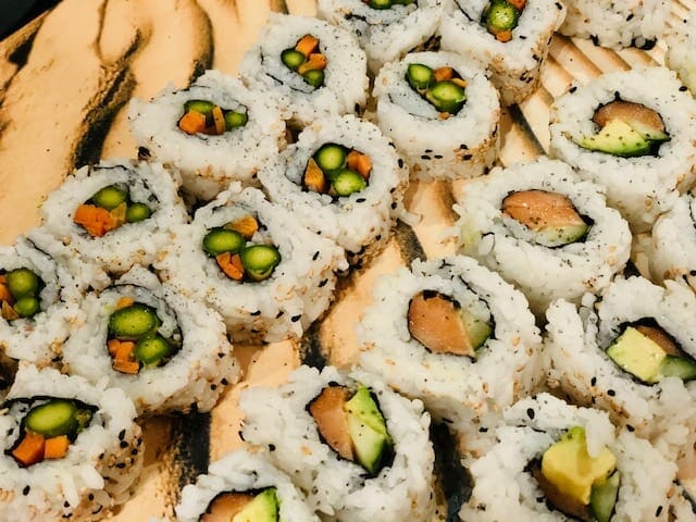 sushi rolls lined up on serving tray- Sushify Meal Kit Reviews - MealFinds