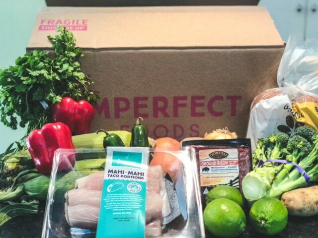 imperfect foods order unpacked outside of box-imperfect foods review-mealfinds