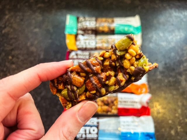 coconut almond dark chocolate keto granola bar eating-munk pack keto granola bar review-mealfinds