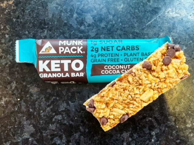 coconut cacoa keto granola bar-munk pack keto granola bar review-mealfinds